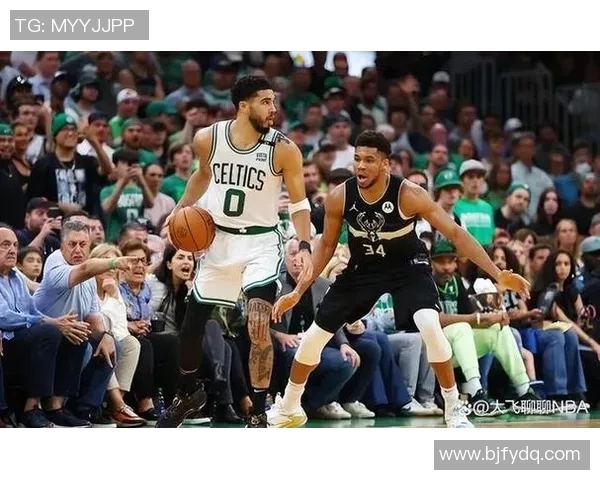 猛龙与凯尔特人第七场激战回顾球迷心中的经典对决再度上演 猛龙与凯尔特人第七场激战回顾球迷心中的经典对决再度上演