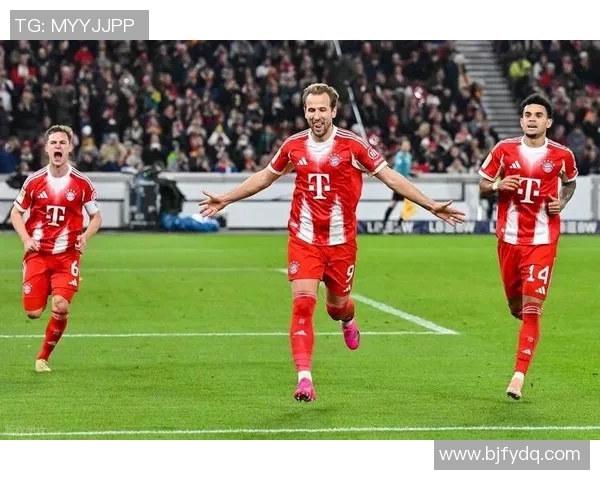 皇马与曼联于8月13日激情对决谁将赢得这场巅峰对决