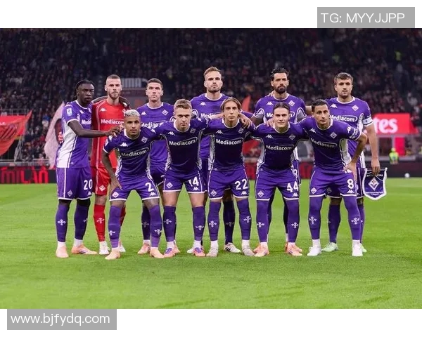 帕斯光荣与上海申花的激烈对决揭示中超联赛新格局与球队未来发展方向 帕斯光荣与上海申花的激烈对决揭示中超联赛新格局与球队未来发展方向