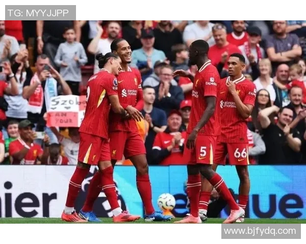 利物浦在90年代的辉煌战绩回顾与分析 利物浦在90年代的辉煌战绩回顾与分析