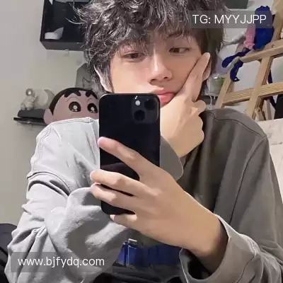 强英坦